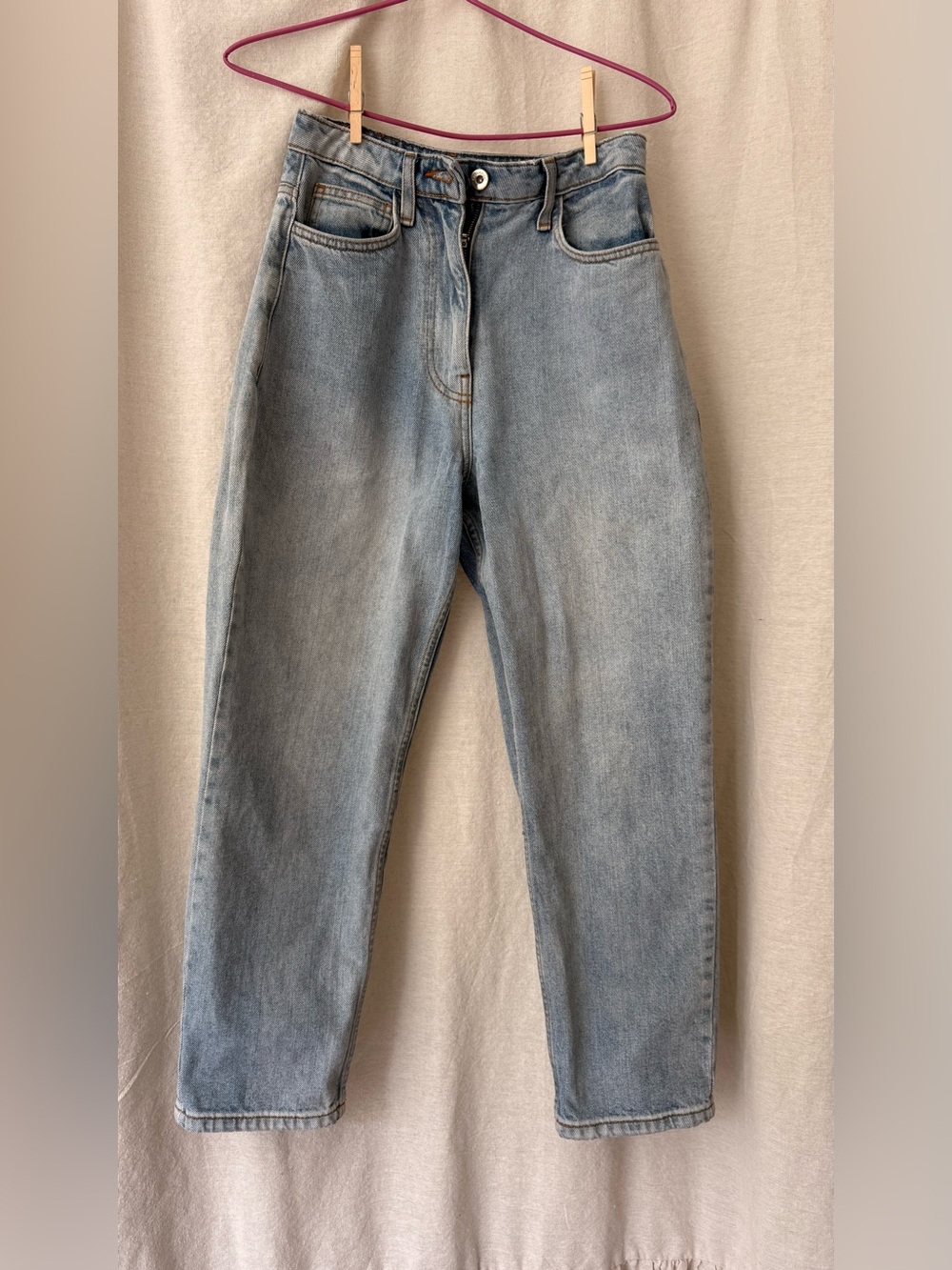 High-Rise Straight Mom Jeans in Light Blue Wash 26/28 petite